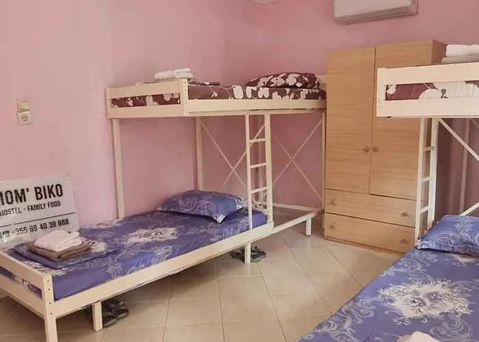 Mama Biko بيت شباب *